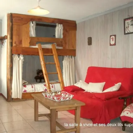 Ker Cartier Dağ evi *